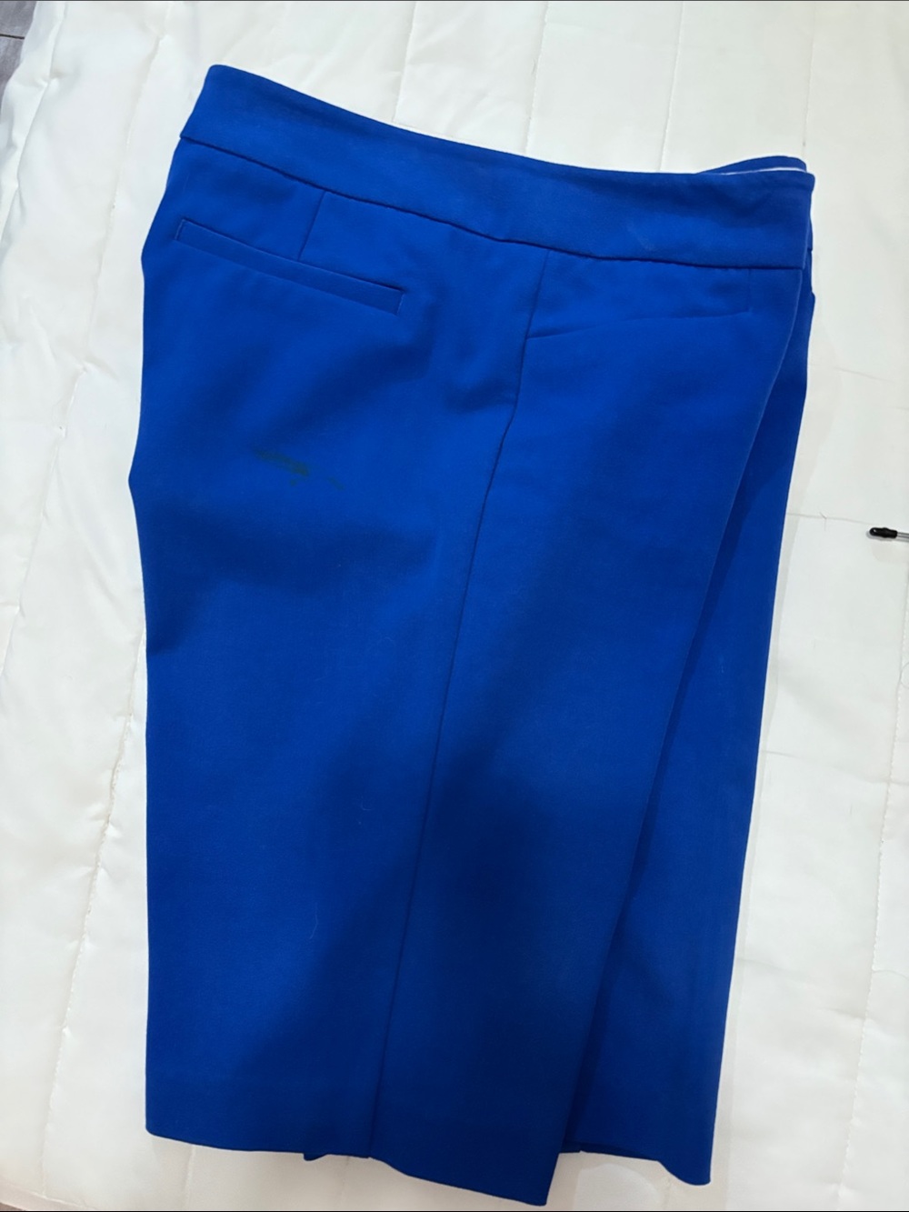crosby. Royal Blue Pull-On Capri Pants